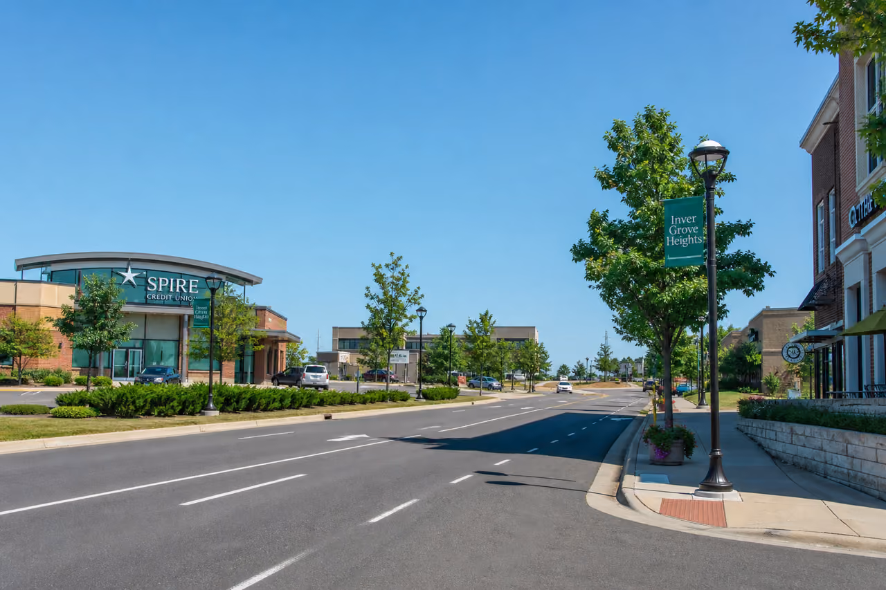 Commercial Storefronts and Professional Offices in Inver Grove Heights