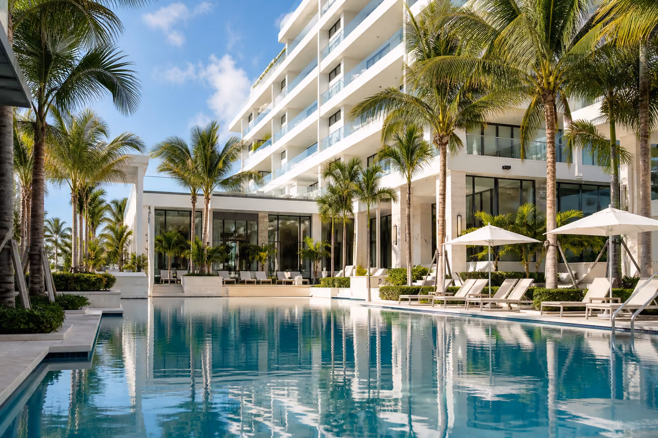 Luxury Hotel Exterior and Pool in Fort Lauderdale