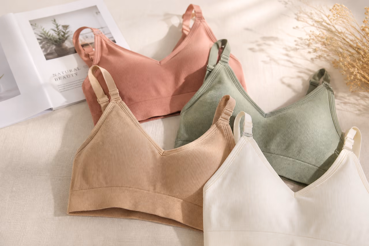Seamless Daily Essential Bras Displayed on Neutral Linen Fabric